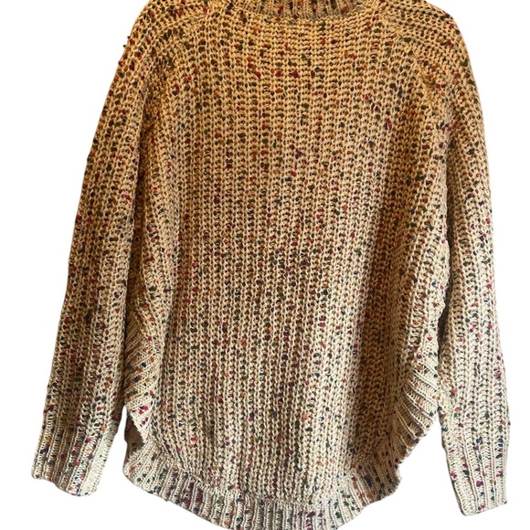 Rockin C Women's Sand & Colorful Dot Round Hem
Sweater
STYLE #RC4127 Large - Picture 5 of 7